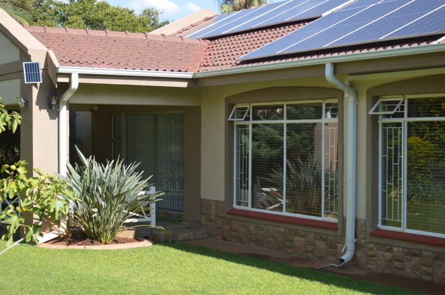 3 Bedroom Property for Sale in Wilkoppies North West